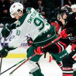 Everett's Alex Swetlikoff against the Portland Winterhawks Saturday evening at the Angel of the Winds Arena on January 1, 2022. (Kevin Clark / The Herald)