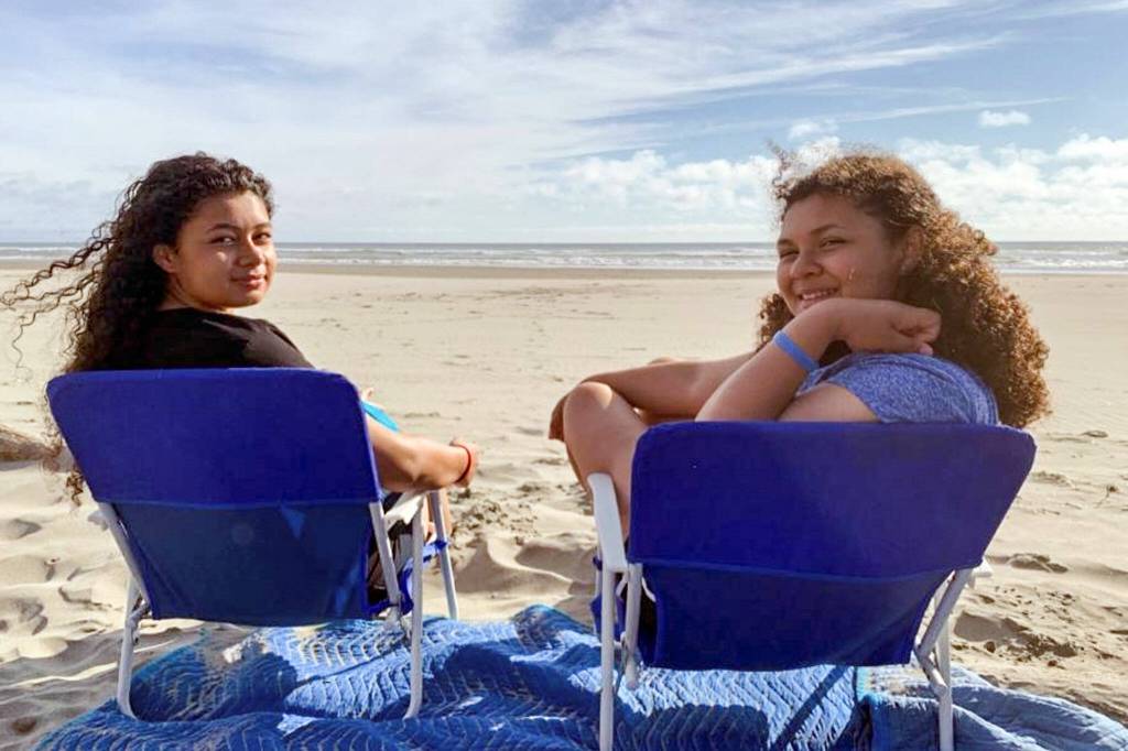 Adriana Gil (left) and Mariel Gil spend an afternoon in 2019 at Seaside, Oregon. (Photo contributed by Betsy Alvarado)