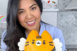 Self-taught baker Roxie Star is a tech worker by day, but by night she bakes adorable cakes and treats. During the pandemic, sheâ€™s made hot-chocolate bombs as a way to connect with her nieces and nephews. (Courtesy Roxie Star/TNS)