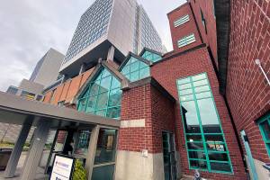 Providence Regional Medical Center Everett. (Sue Misao / The Herald) 12/14/2021