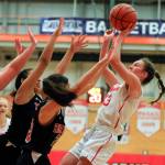 Ella Gallatin leads Snohomish into another Hardwood Classic. (Kevin Clark / The Herald )