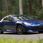 The 2022 Toyota GR86 has a G-mesh-shaped matrix grille and functional molding on the front bumper. (Toyota)