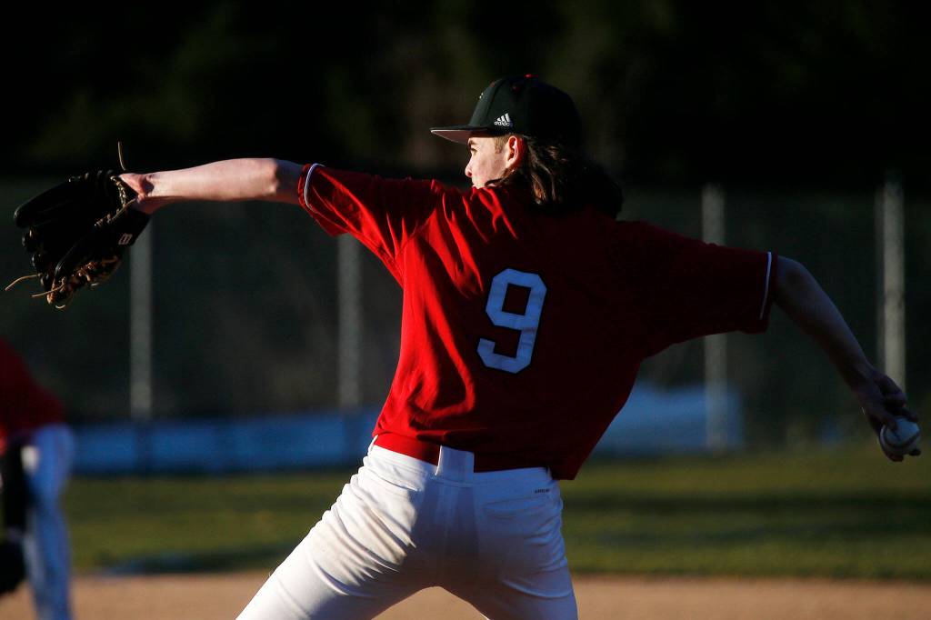 Archbishop Murphys Max Rodabaugh pitches from the stretch during a jamboree game against Seattle Prep Wednesday, March 9, 2022, in Everett, Washington. (Ryan Berry / The Herald)