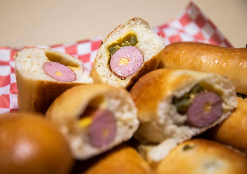 Plain and jalapeño kolaches. (Olivia Vanni / The Herald)