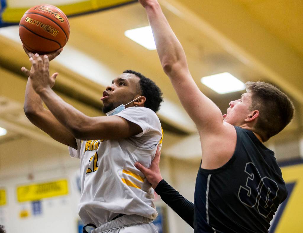 Mariner senior Naser Motley (Olivia Vanni / The Herald)