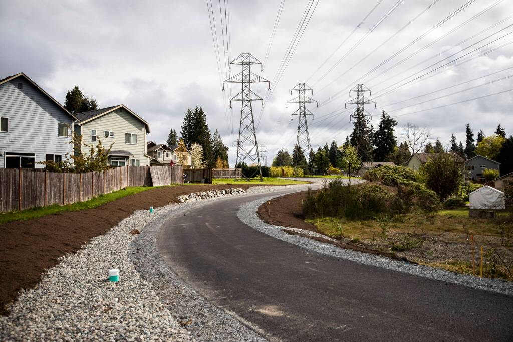A new section of the North Creek Regional Trail. (Olivia Vanni / The Herald)