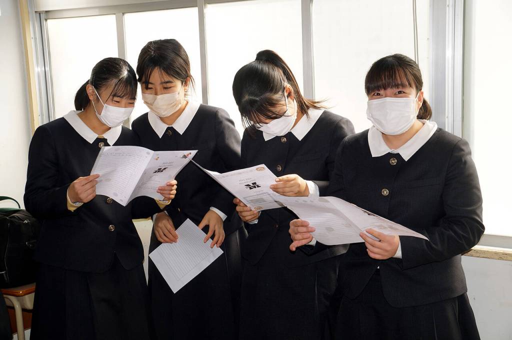 Itoshima High School students in Japan read letters from their pen pals at Mariner High School. (Submitted photo)