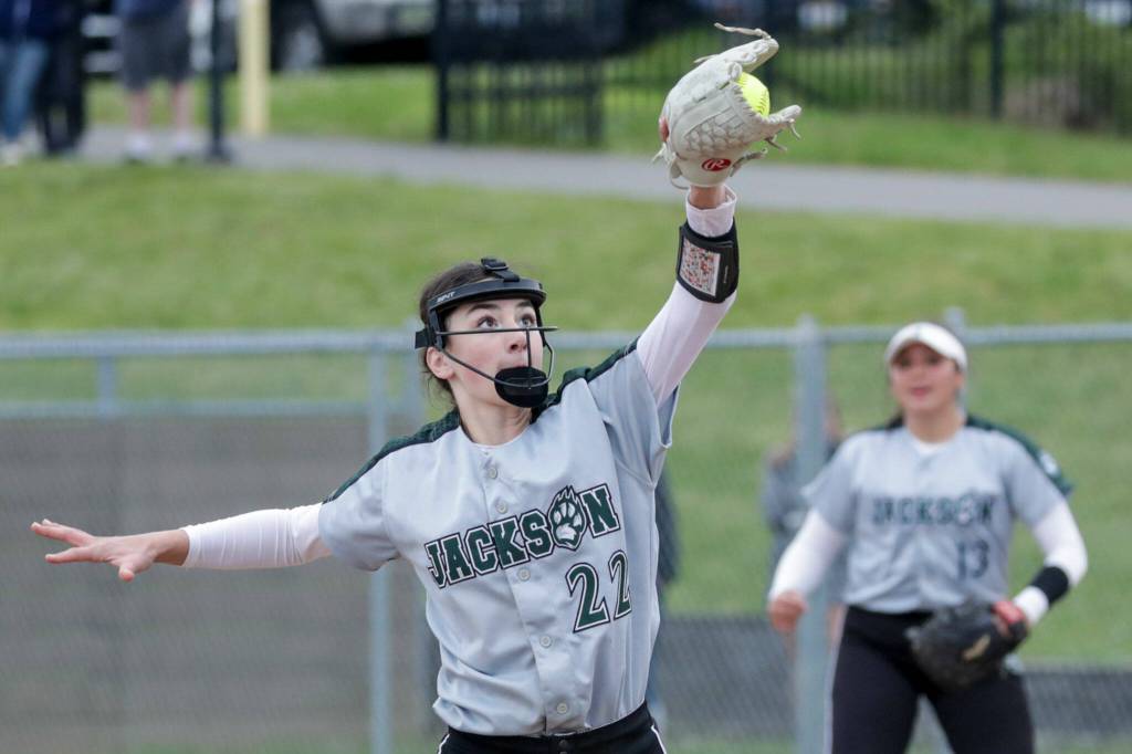 Jacksons Allie Thomsen makes a catch from the pitchers mound. (Kevin Clark / The Herald)