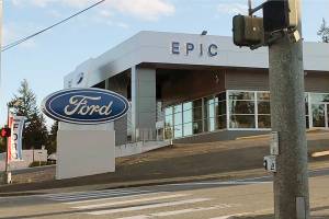 Epic Ford on the corner of 52nd Street and Evergreen Way in Everett is closed. The dealership has been in business for more than 50 years. (Janice Podsada / The Herald)