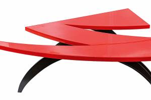 Photo Caption: This unconventional table was made in the 1980s by an unconventional artist, Jeff Lederman. It sold for $4,750 at Main Auction Galleries in Cincinnati.