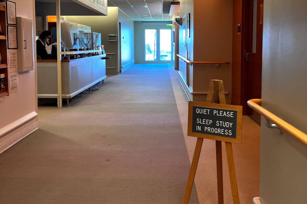 Staff at Providence Everetts Sleep Medicine clinic are experts in diagnosing sleep disorders and provide services for treating rare and common sleep disorders, including insomnia, sleep apnea, restless leg syndrome and narcolepsy. They also diagnose breathing, heart, stress, or other conditions making it difficult for you to obtain restful, restorative sleep.