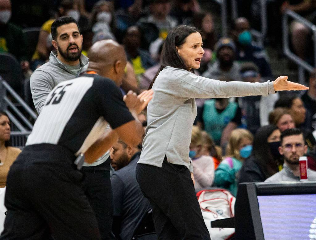 New York Liberty head coach Sandy Brondello yells at the referees during the game against the Seattle Storm on Sunday, May 29, 2022 in Seattle, Washington. (Olivia Vanni / The Herald)