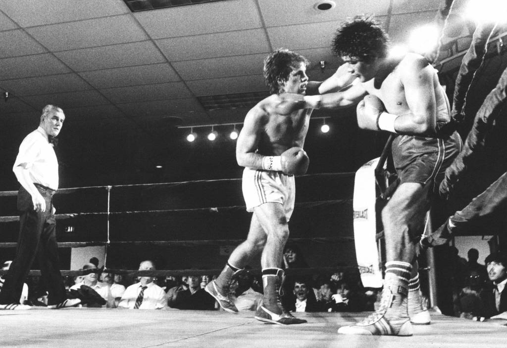 Marysville Pilchuck High School graduate and former U.S. National Amateur champion Bret Summers scores the first of a series of blows. (Bo Bowen / The Herald)