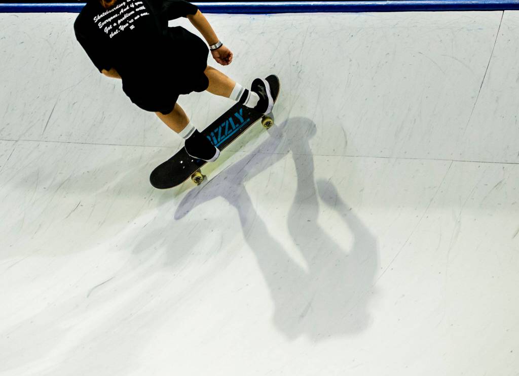 Yuemka Oda of Japan drops in during warm ups the Street League Skateboarding womens final on Sunday, Aug. 14, 2022 in Everett, Washington. (Olivia Vanni / The Herald)