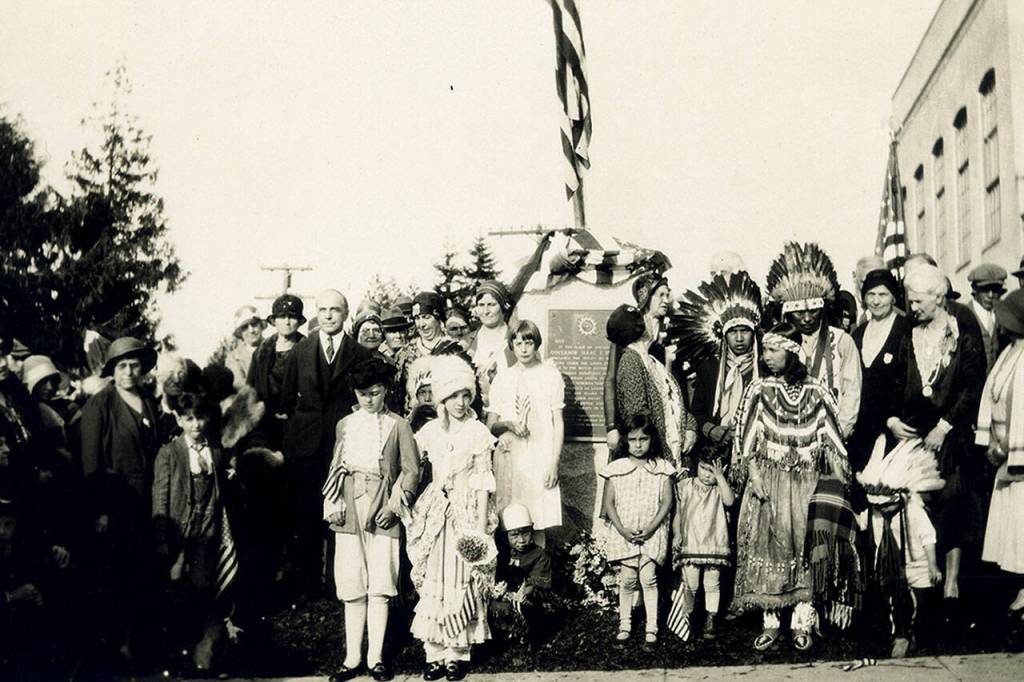The gathering in 1930 when the Mukilteo monument was unveiled and dedicated. (Mukilteo Historical Society)