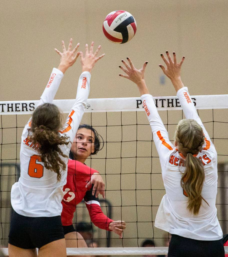 Snohomishs Adriannah Galvan spikes the ball during the match against Monroe on Tuesday, Sept. 27, 2022 in Snohomish, Washington. (Olivia Vanni / The Herald)