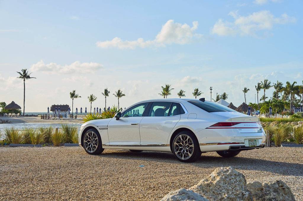 Imposing size is a hallmark of the 2023 Genesis G90 premium sedan. (Genesis)