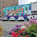 Downtown Everett has lots to offer pedestrians, including a wide variety of coffee houses. (Jennifer Bardsley)