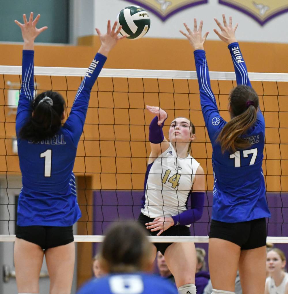 Lake Stevens Jamie Call hits the ball past Bothell defenders during a 4A District 1/2 Tournament match on Nov. 8, 2022, in Lake Stevens. (John Gardner / Pro Action Image)