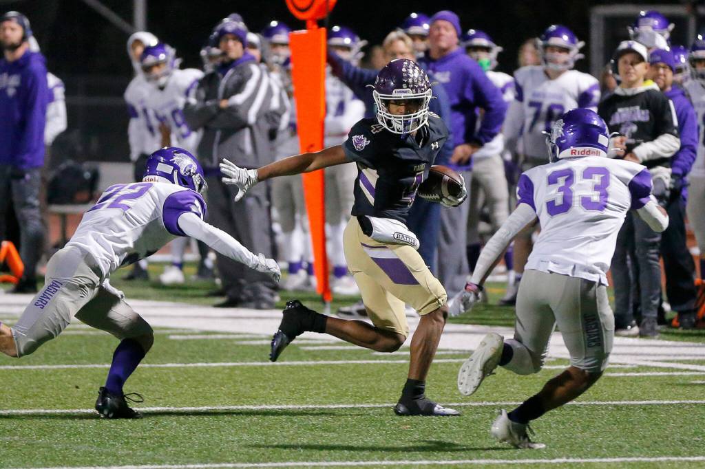 Versatile sophomore receiver Cassidy Bolong-Banks totaled 157 yards and a touchdown for the Vikings. (Ryan Berry / The Herald)