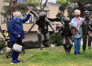 One of the benefits of senior living at a community like Quail Park is the opportunity to enjoy activities youre already passionate about, and to discover new ones with others who share your interests. Photo courtesy Quail Park of Lynnwood.