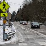 Traffic moves northbound on Highway 525 past an empty ferry lane on Thursday, Dec. 22, 2022 in Mukilteo, Washington. (Olivia Vanni / The Herald)