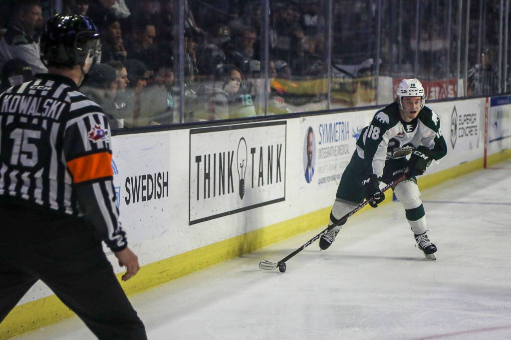 The Silvertips Raphael Pelletier (18) moves with the puck during a game between the Silvertips and Kamloops Blazers at the Angel of the Winds Arena on Friday, Jan. 13, 2023. (Annie Barker / The Herald)