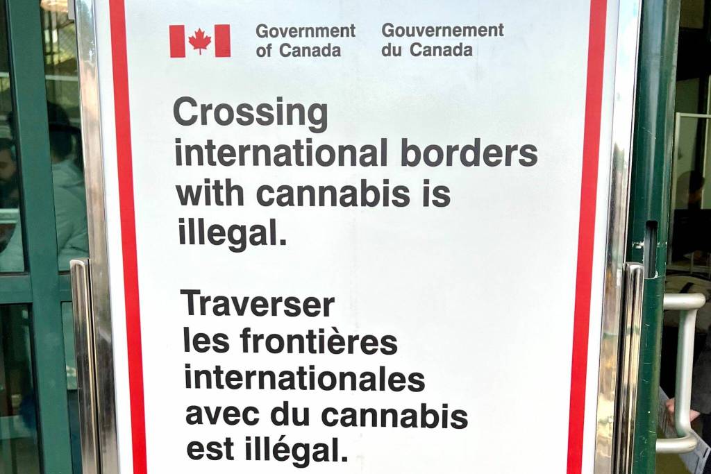 Sign (Andrea Brown / The Herald)