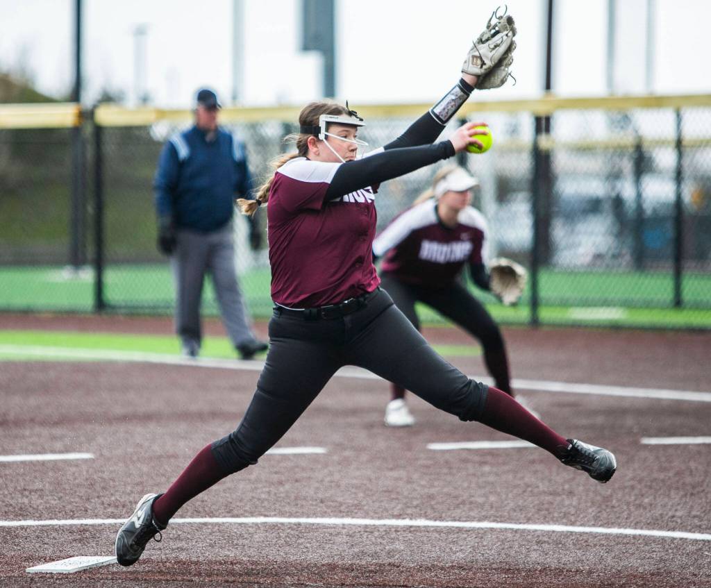 Cascades Alexa Hamshaw pitches during the game against Lakewood on Monday, March 13, 2023 in Everett, Washington. (Olivia Vanni / The Herald)
