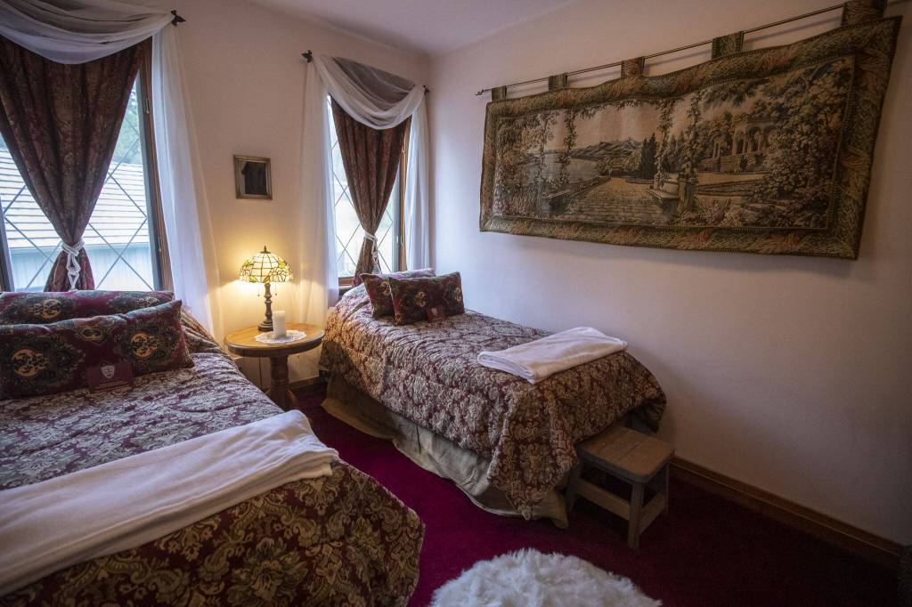 The Twin Suite at High Rock Castle in Monroe. (Annie Barker / The Herald)