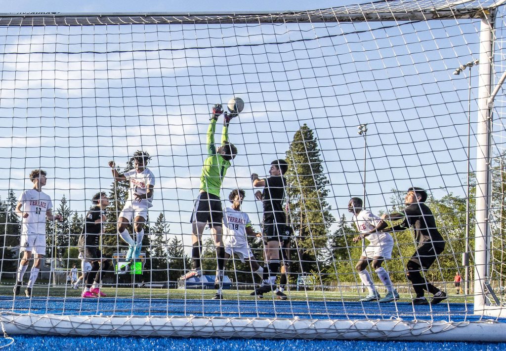 Mountlake Terraces Ash Jeffers tries to head a ball during the game against Mount Vernon on Tuesday, May 9, 2023 in Shoreline, Washington. (Olivia Vanni / The Herald)