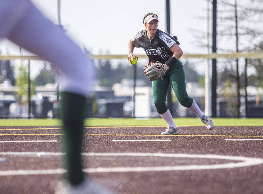 Jacksons Rachel Sysum fields a hit during the game against Skyline on Wednesday, May 17, 2023 in Everett, Washington. (Olivia Vanni / The Herald)