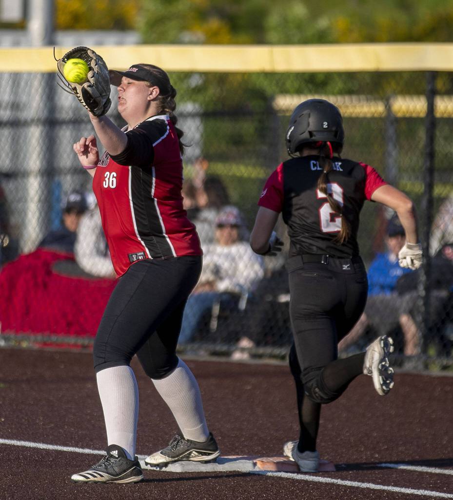 Snohomishs Avery Clark (2) runs through first during a game between Mountlake Terrace and Snohomish at Phil Johnson Ballfields in Everett, Washington on Thursday, May 18, 2023. Snohomish won, 4-0. (Annie Barker / The Herald)