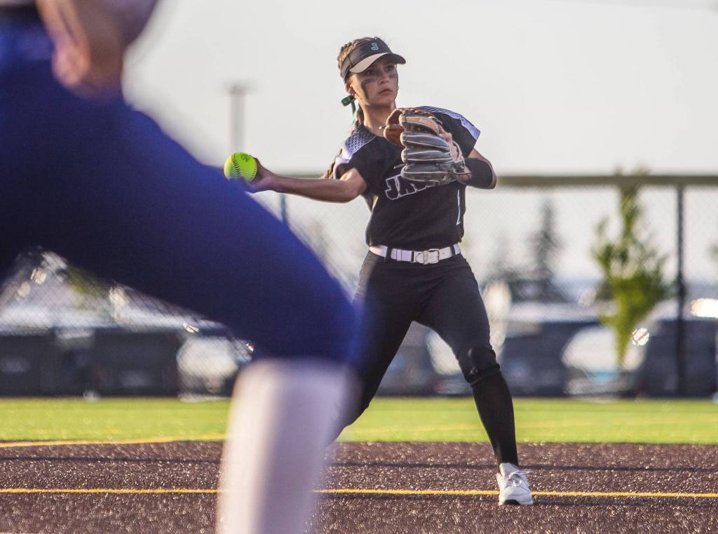 Jacksons Reese Westman fields the ball during the game against Bothell on Friday, May 19, 2023 in Everett, Washington. (Olivia Vanni / The Herald)