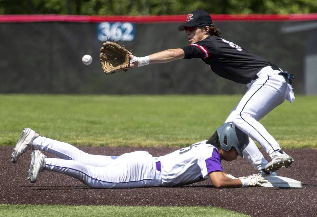 Scenes during a game between Mountlake Terrace and Lake Washington at Bannerwood Park in Bellevue on Saturday May 20, 2023. Lake Washington won, 6-0. (Annie Barker / The Herald)