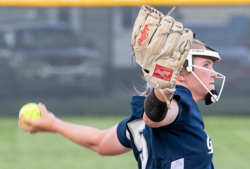 Glacier Peaks Maya Mesa (15) winds up a pitch during the WIAA Class 4A state softball title game on Saturday, May 27, 2023, in Richland. (TJ Mullinax / For The Herald)