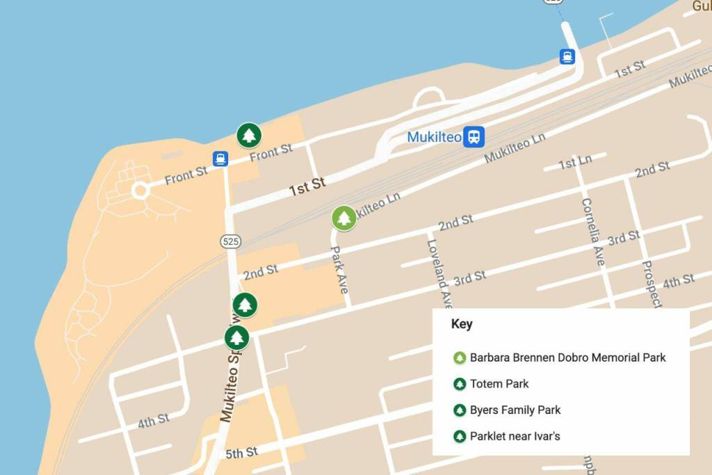 The tiny parks in walking distance to Barbara Brennan Dobro Park.