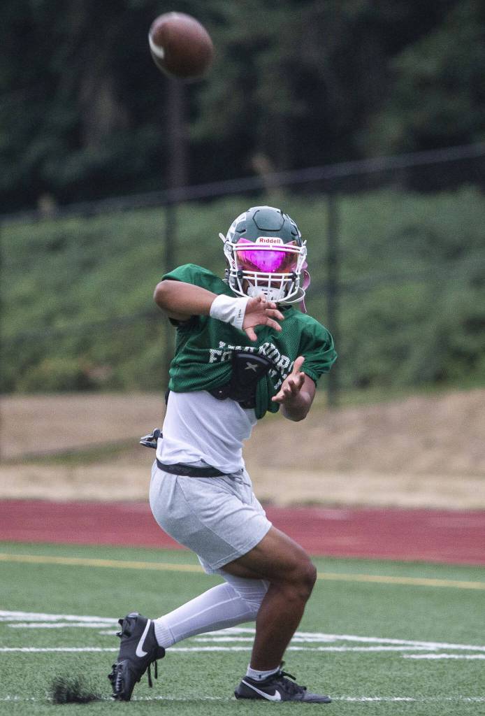 Edmonds-Woodways Jesse Hart reaches out for a pass during practice on Monday in Edmonds. (Olivia Vanni / The Herald)