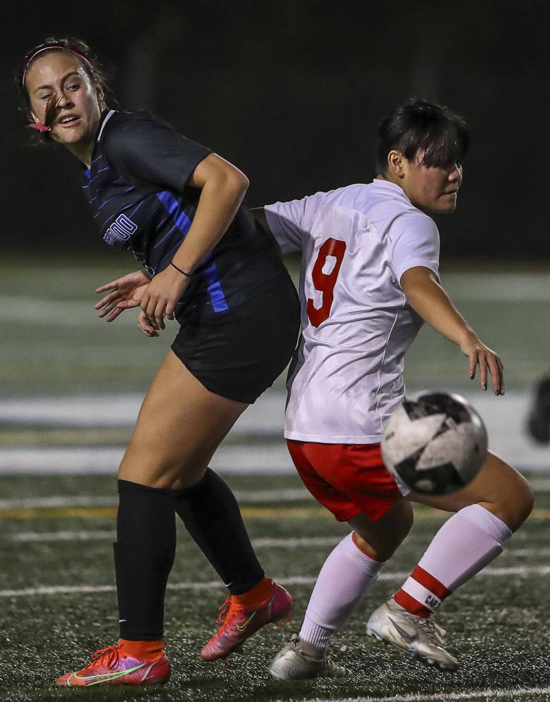 Mountlake Terraces Daniela Cortezzo (9) moves for the ball during a soccer game between Shorewood and Mountlake Terrace at Shorewood Stadium in Shoreline, Washington on Thursday, Oct. 19, 2023. Shorewood won, 4-0. (Annie Barker / The Herald)