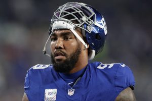 New York Giants defensive end Leonard Williams (99) warms up before playing against the Seattle Seahawks in an NFL football game, Monday, Oct. 2, 2023, in East Rutherford, N.J. (AP Photo/Adam Hunger)