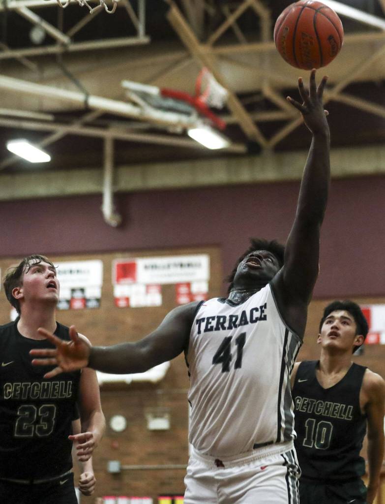 Mountlake Terraces Zaveon Jones (41) shoots the ball during a game between Mountlake Terrace and Marysville Getchell on Friday at Mountlake Terrace High School in Mountlake Terrace. (Annie Barker / The Herald)