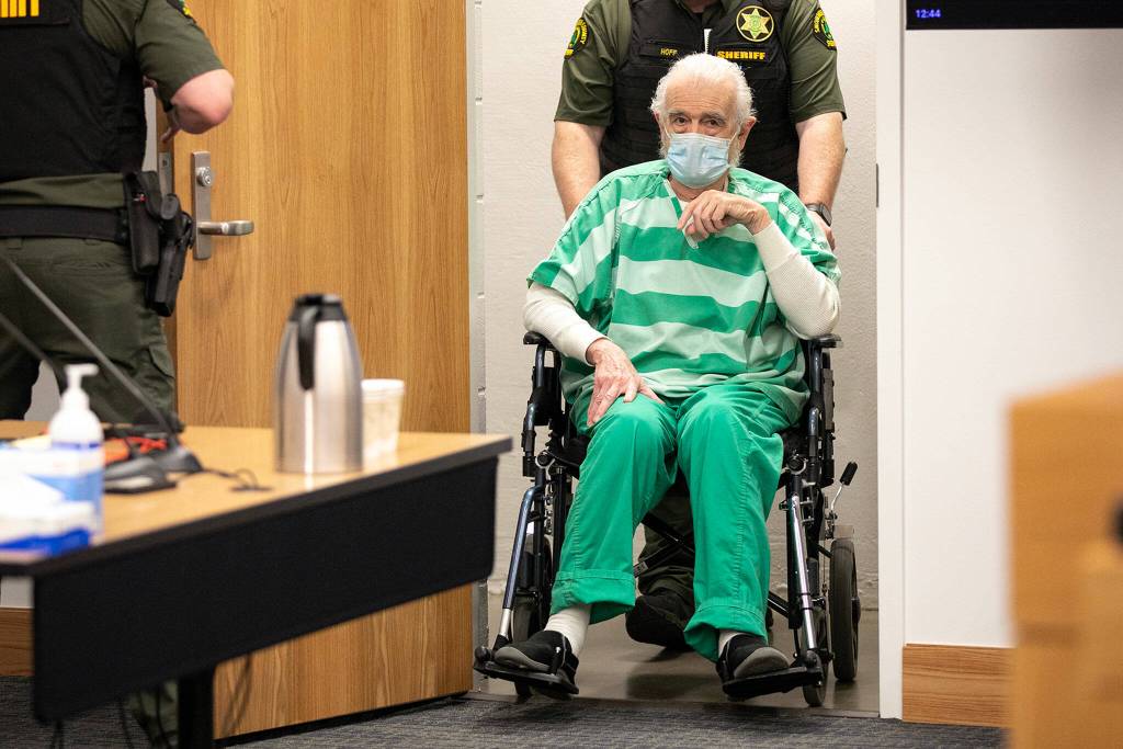 Lloyd Richmond, 85, is escorted into court to receive his sentence for the 2021 murder of 49-year-old Justin Allan on Friday, Jan. 20, 2023, at Snohomish County Superior Court in Everett, Washington. (Ryan Berry / The Herald)