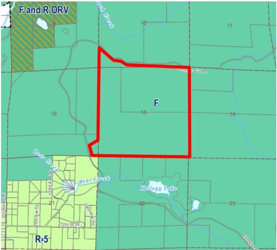 Snohomish County Zoning Map for the New Sky Valley Shooting Range Site outlined in red. (Provided by Sky Valley Shooting Range Environmental Noise Impact Report)