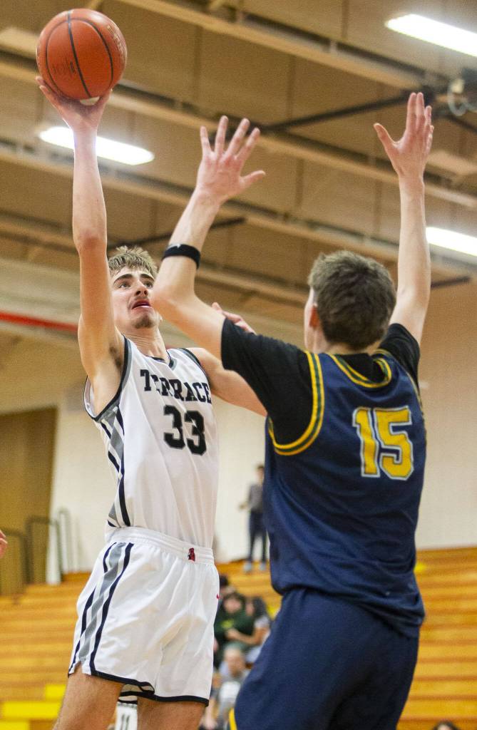 Mountlake Terraces Gabe Towne makes a jump shot during the game against Shorecrest on Tuesday, Feb. 13, 2024 in Marysville, Washington. (Olivia Vanni / The Herald)