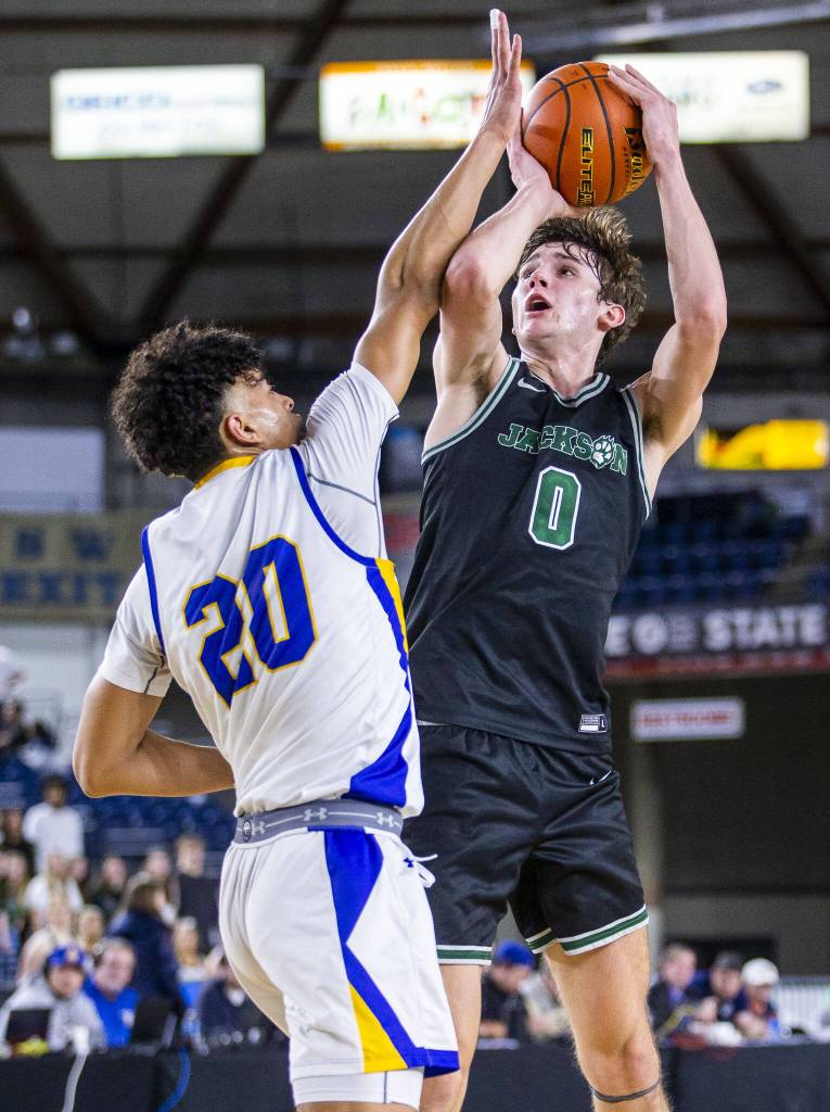 Jacksons Ryan Mcferran attempts a jump shot during the 4A boys state basketball game against Tahoma on Wednesday, Feb. 28, 2024 in Tacoma, Washington. (Olivia Vanni / The Herald)