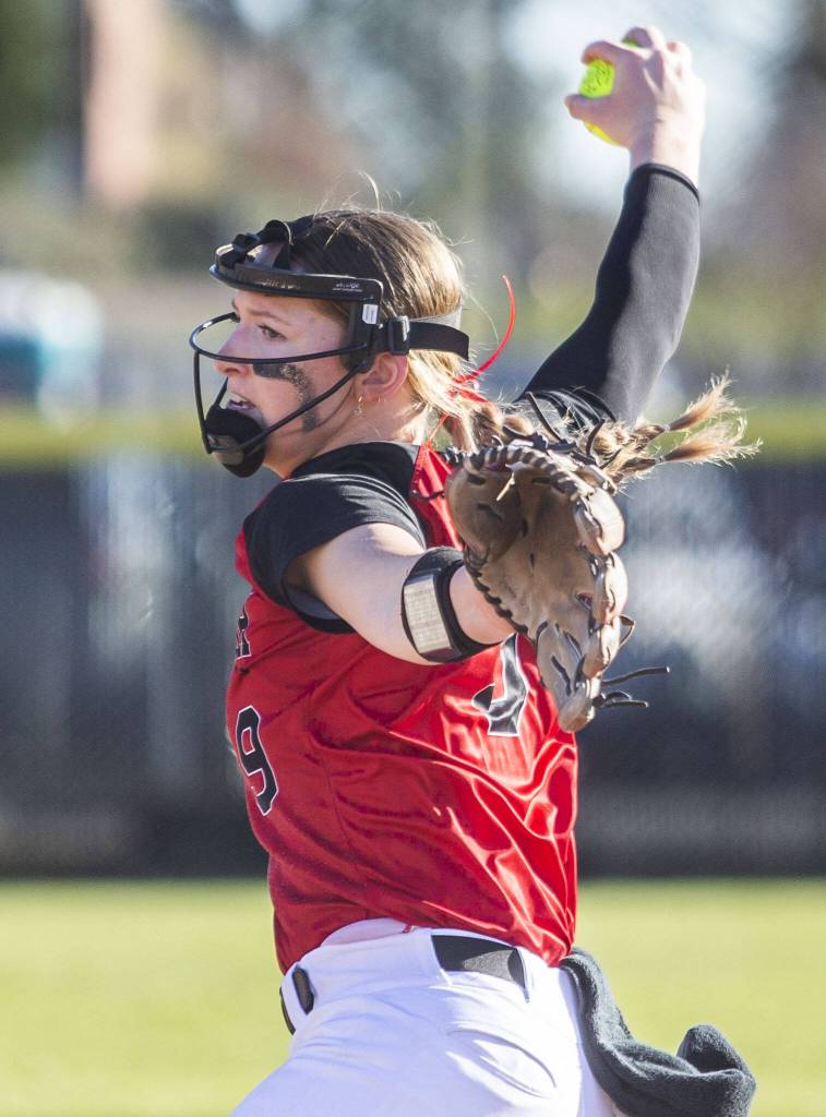 Snohomishs Abby Edwards pitches during the game against Glacier Peak on Friday, March 15, 2024 in Snohomish, Washington. (Olivia Vanni / The Herald)