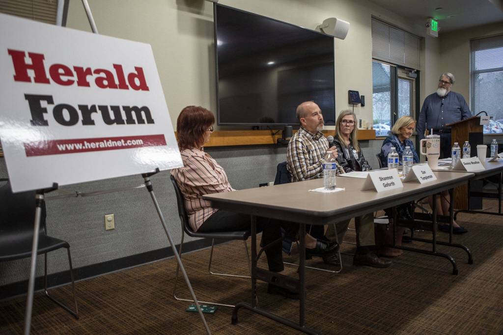 Dan Templeman, the retired Everett police chief and new senior executive in the mayors office, speaks during a homelessness forum sponsored by The Daily Herald at the Mukilteo Library on Thursday, April 11, 2024, in Mukilteo, Washington. (Annie Barker / The Herald)