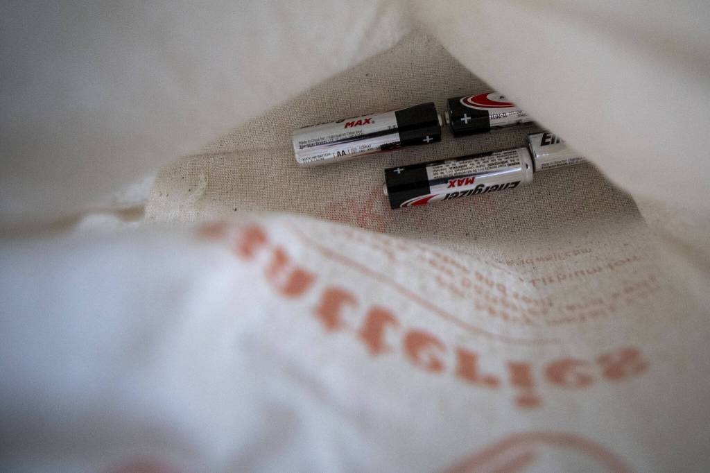 Batteries in a Ridwell bag at TaLeah Van Sistines home in Bothell, Washington on April 30, 2024. (Annie Barker / The Herald)