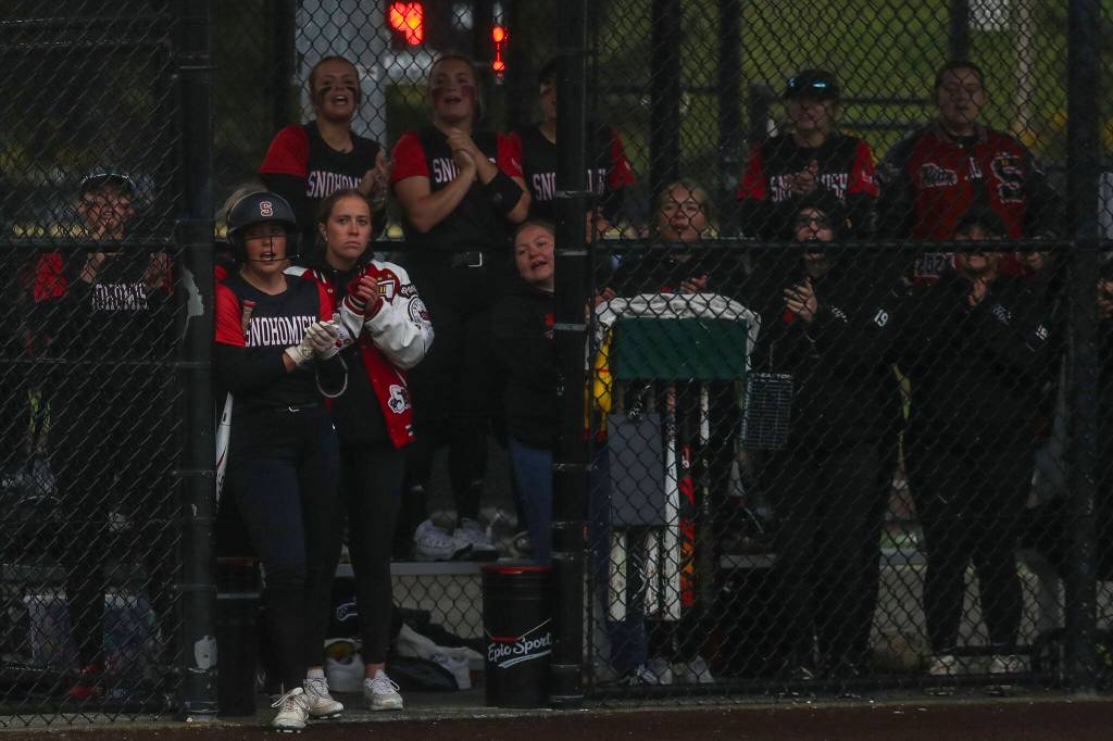 Snohomish players cheer during a Class 3A District 1 softball championship game between Snohomish and Everett at Phil Johnson Fields in Everett, Washington on Thursday, May 16, 2024. Everett won, 10-0. (Annie Barker / The Herald)