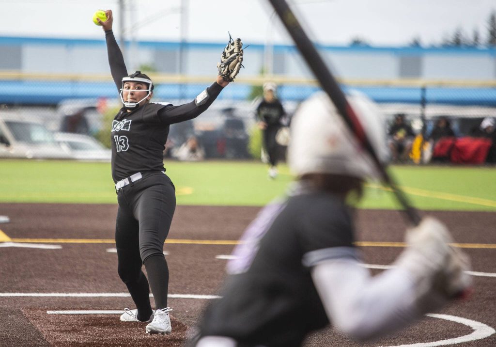 Jacksons Yanina Sherwood pitches during the 4A district championship against Kamiak on Friday, May 17, 2024 in Everett, Washington. (Olivia Vanni / The Herald)